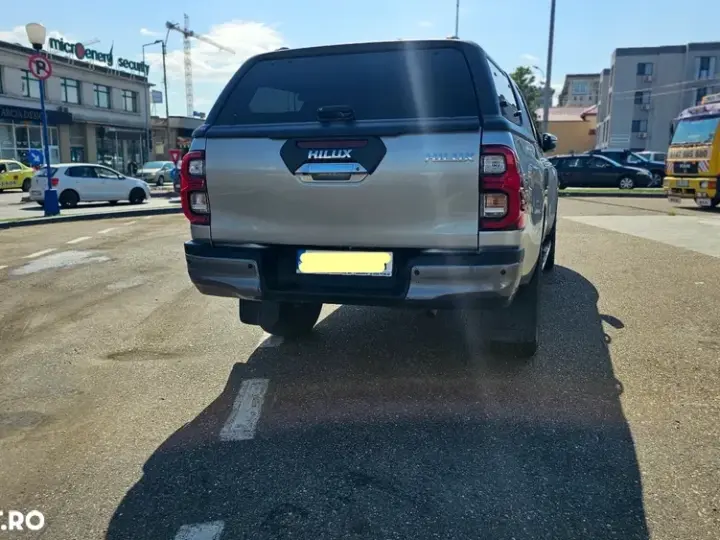 Toyota Hilux VIII 2.4D 150CP 4x4 Double Cab AT Executive