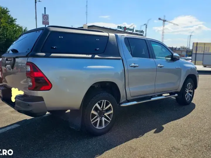 Toyota Hilux VIII 2.4D 150CP 4x4 Double Cab AT Executive