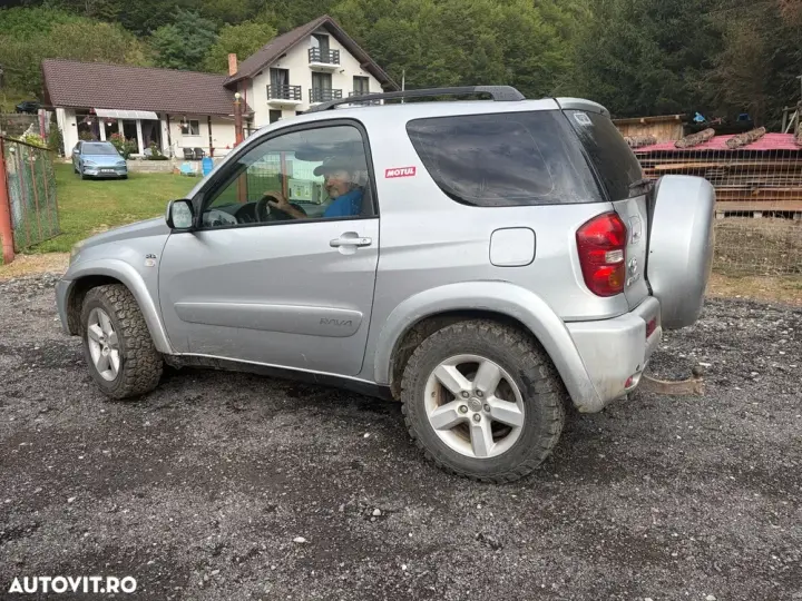 Toyota RAV4 II 2.0 D-4D Luna