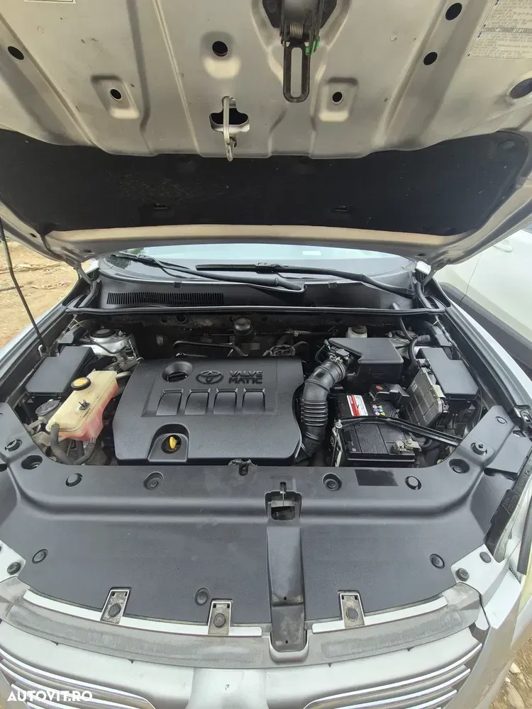 Toyota RAV4 — imagine 2