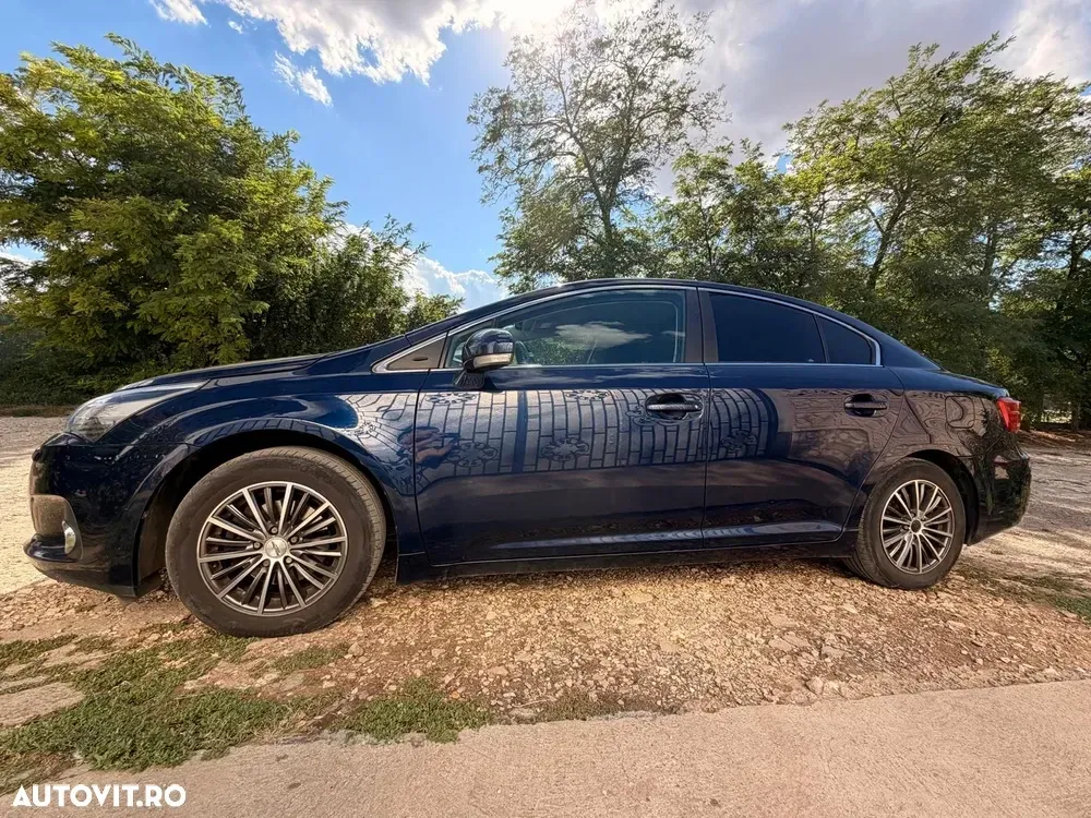Toyota Avensis III 2.0 D-4D Elegance — imagine 2