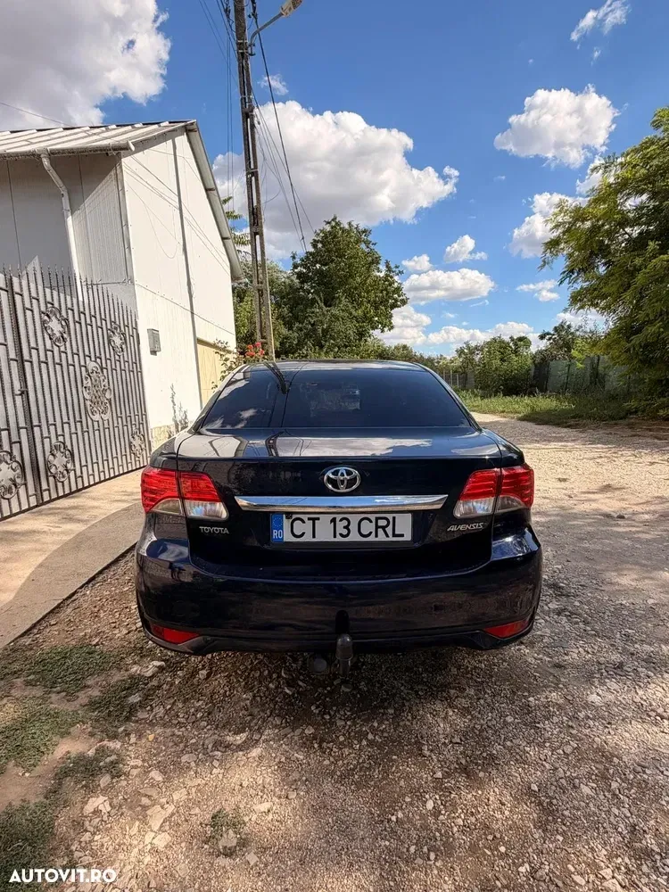 Toyota Avensis III 2.0 D-4D Elegance — imagine 4
