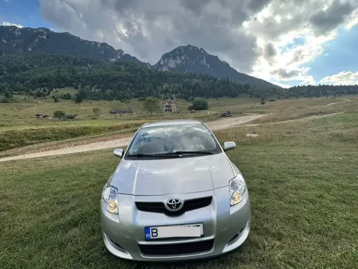 Toyota Auris I 2.0 D-4D
