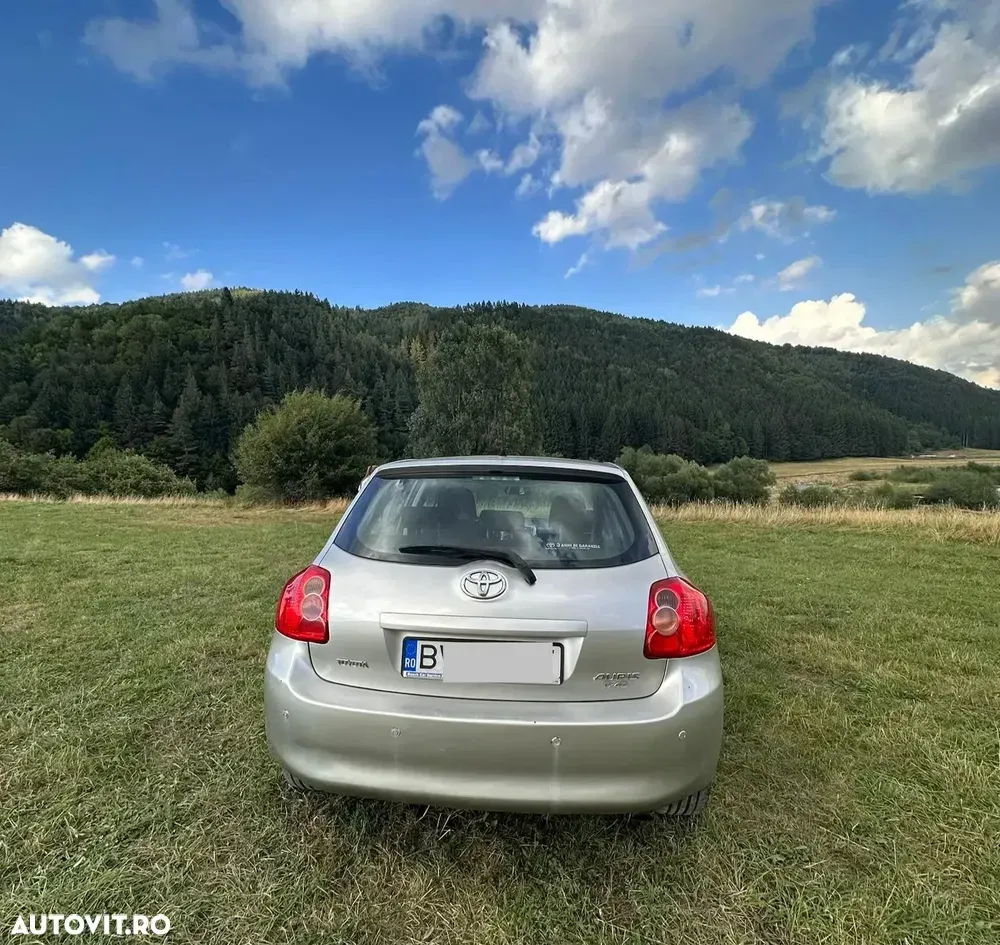 Toyota Auris I 2.0 D-4D — imagine 6