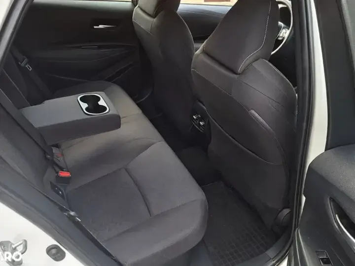 Toyota Corolla XII 1.8 HSD Business