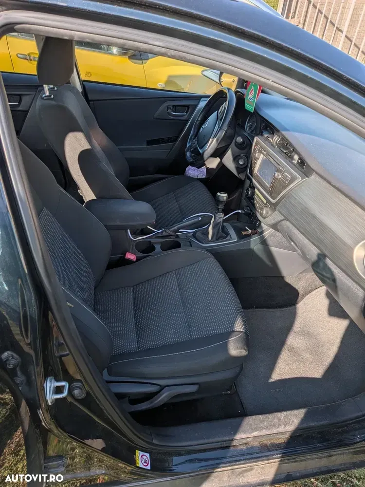 Toyota Auris II 1.4 D-4D — imagine 6
