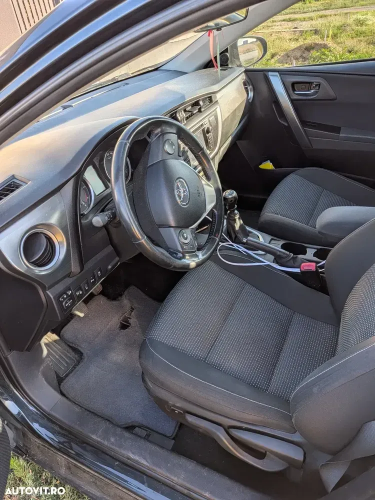 Toyota Auris II 1.4 D-4D — imagine 5
