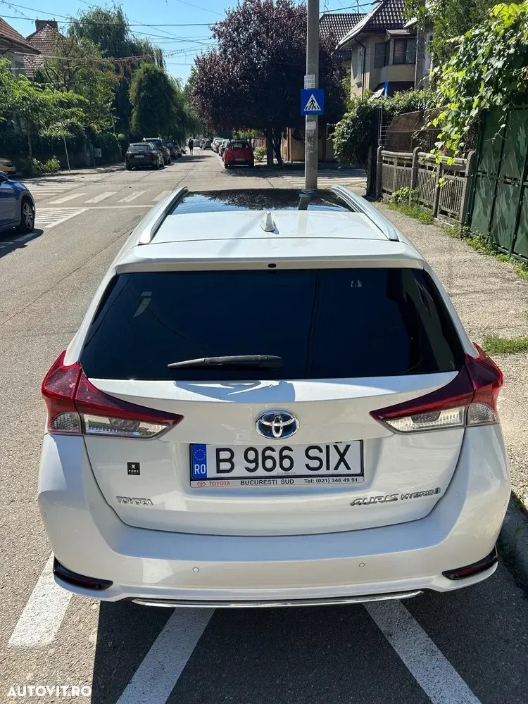 Toyota Auris II 1.8 L VVT-i Sol+ — imagine 6