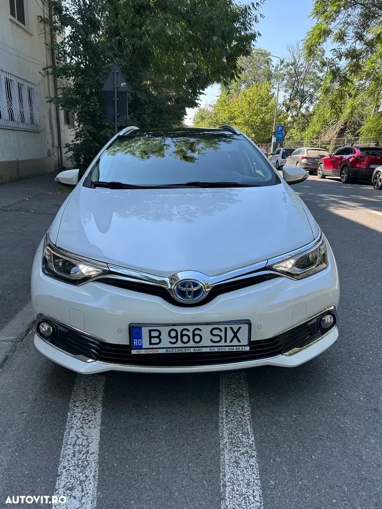 Toyota Auris II 1.8 L VVT-i Sol+ — imagine 2