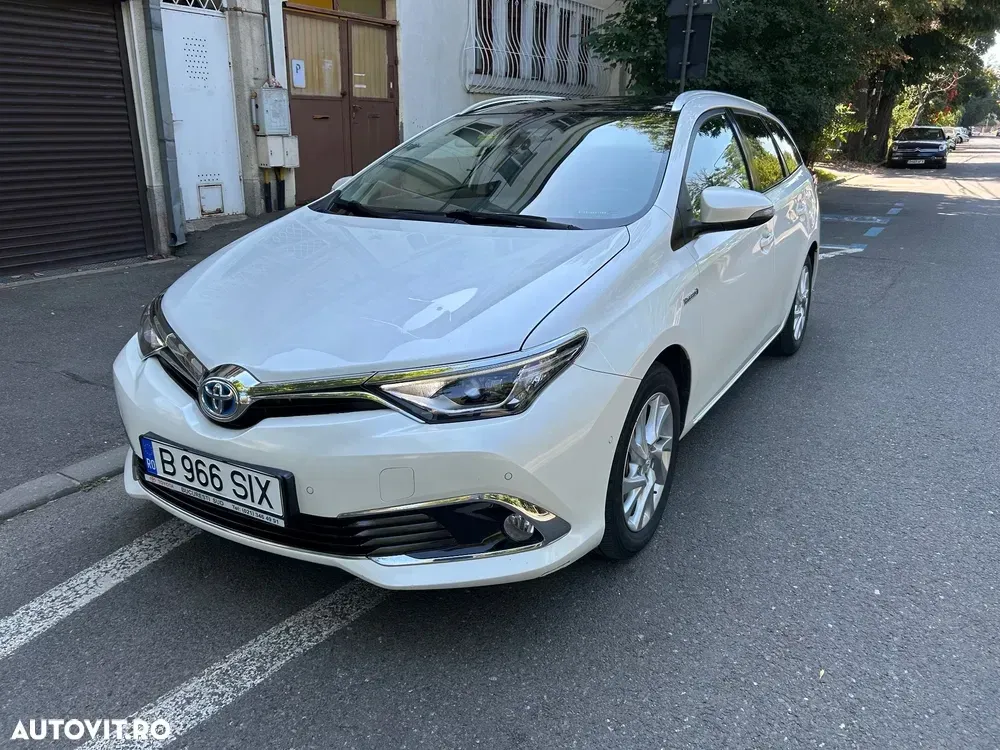 Toyota Auris II 1.8 L VVT-i Sol+ — imagine 3
