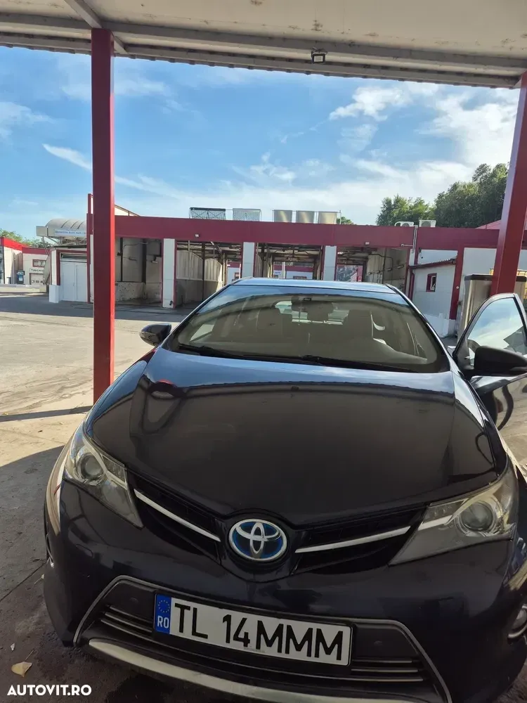 Toyota Auris II — imagine 3
