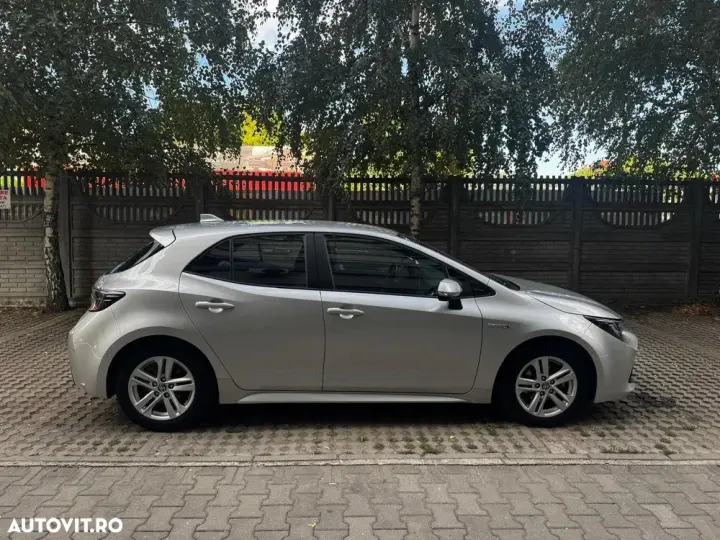 Toyota Corolla XII 1.8 HSD Dynamic