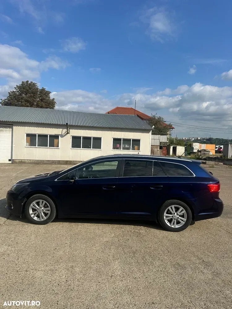 Toyota Avensis III — imagine 5