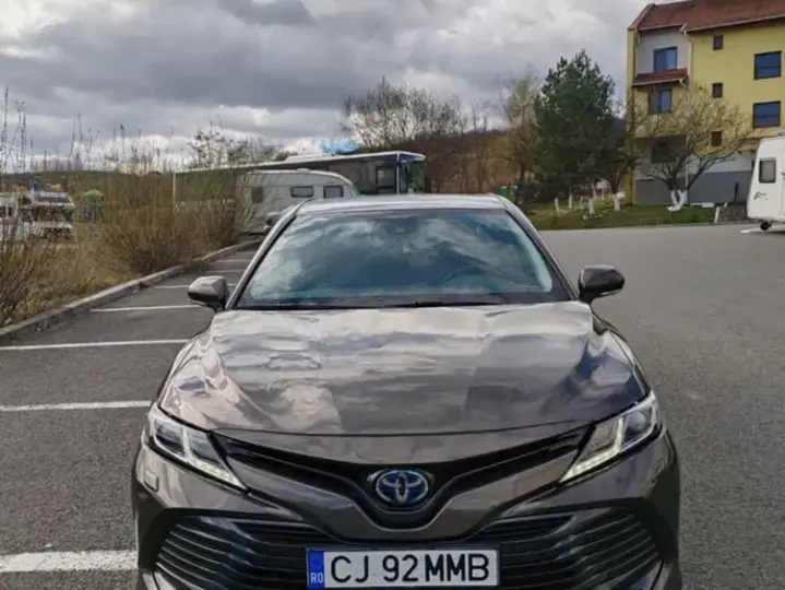 Toyota Camry VIII 2.5 Business