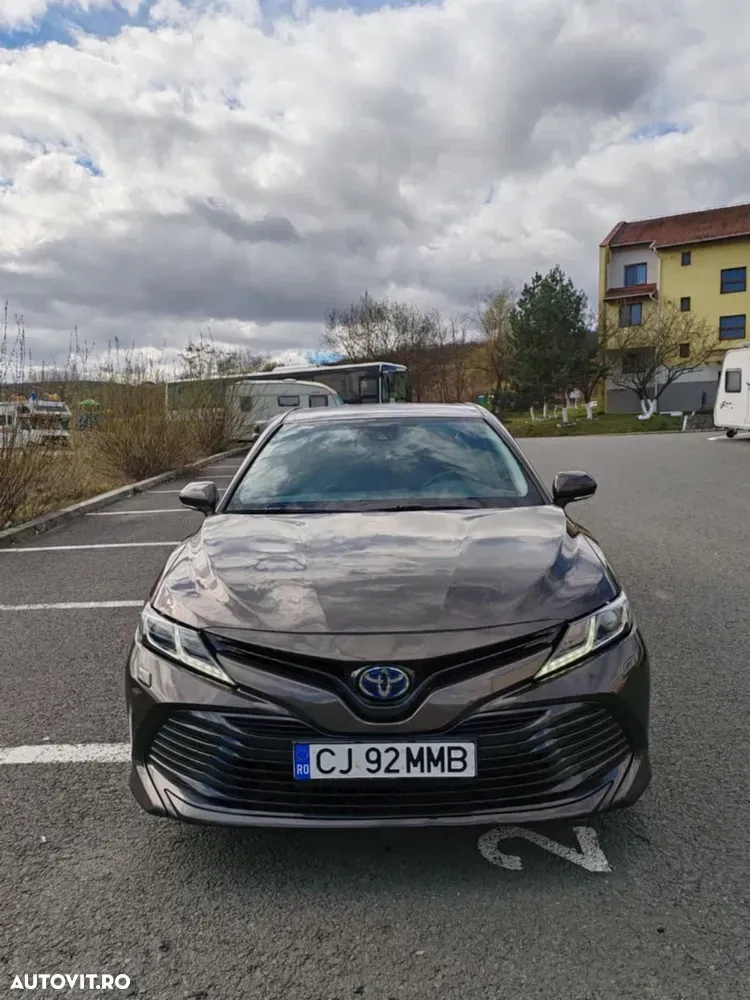 Toyota Camry VIII 2.5 Business — imagine 3