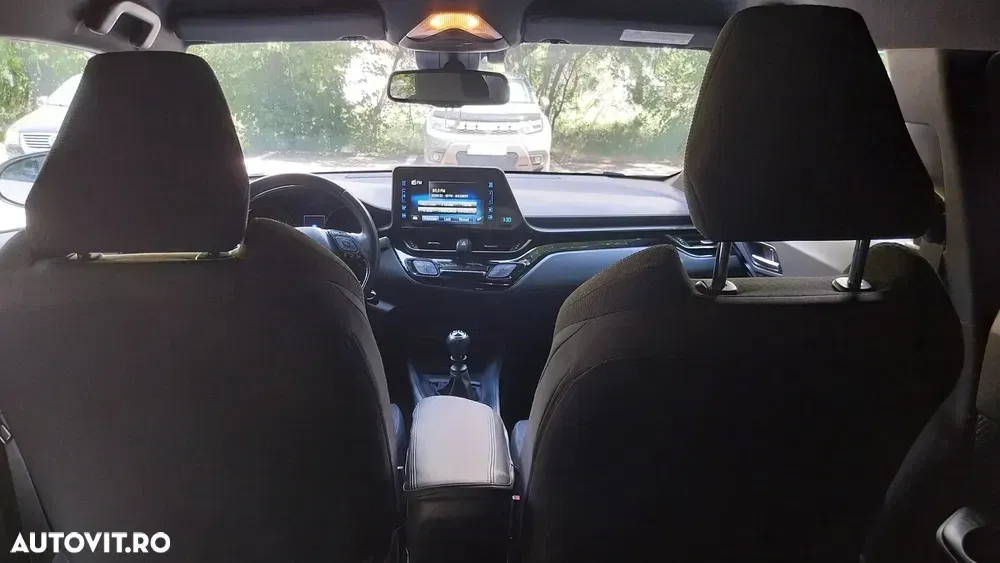 Toyota C-HR 1.2 Turbo 4x2 C-enter — imagine 4