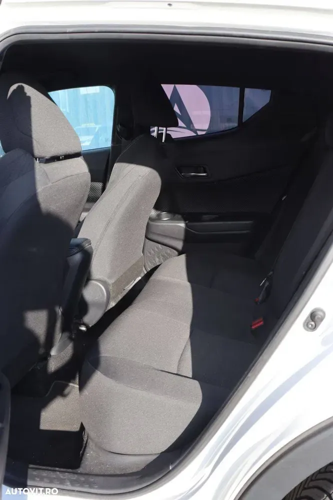 Toyota C-HR 1.2 Turbo 4x2 C-enter — imagine 3