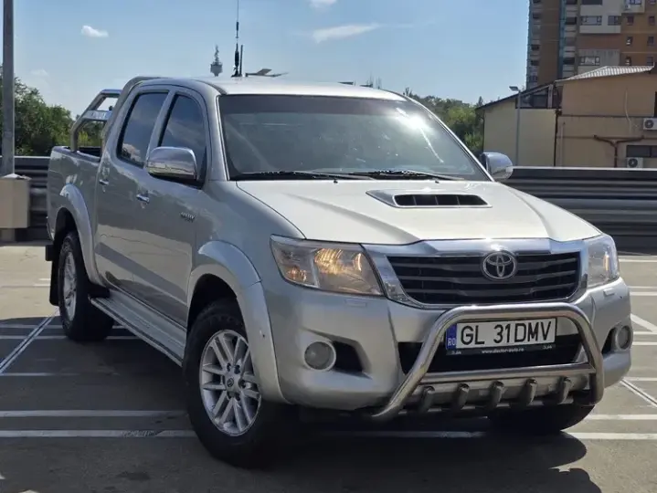 Toyota Hilux VII
