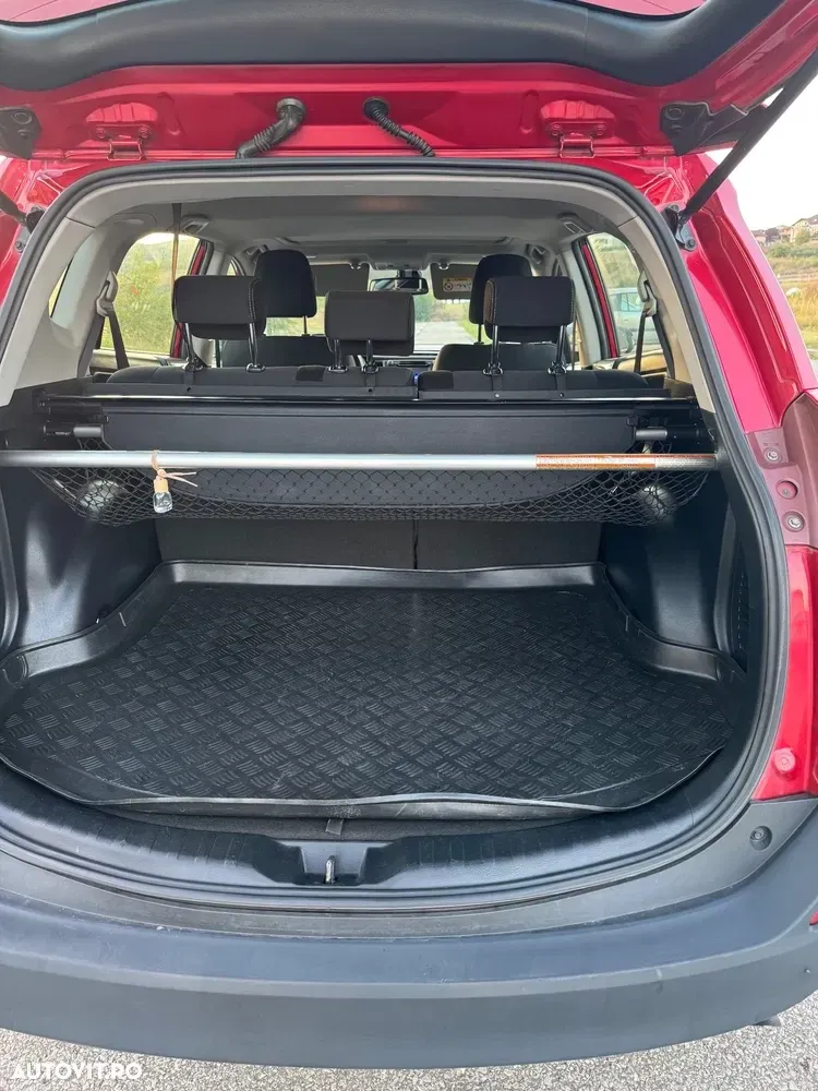 Toyota RAV4 IV 2.0 D-4D 2WD Comfort — imagine 5