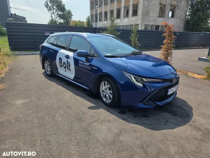 Toyota Corolla XII 1.8 HSD Business Plus