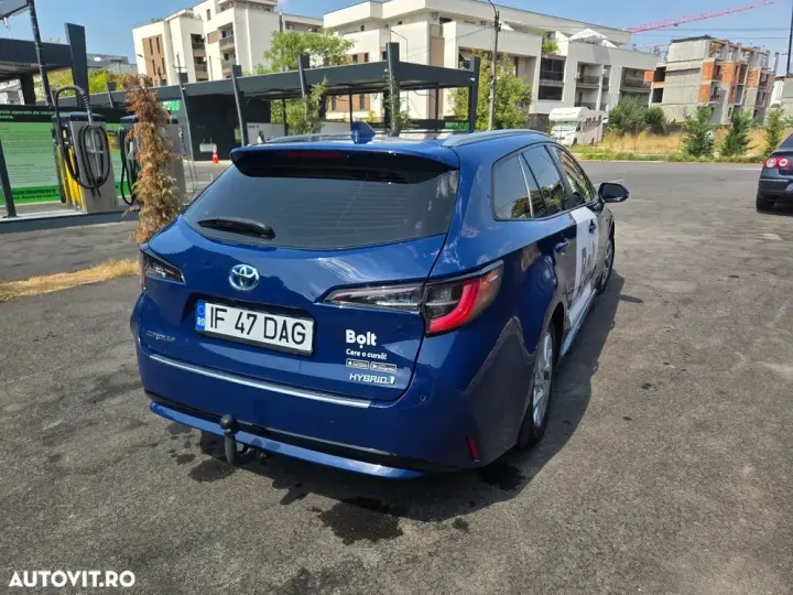 Toyota Corolla XII 1.8 HSD Business Plus