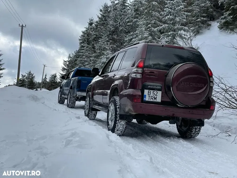 Toyota Land Cruiser 3.0 TD-4D Aut VX — imagine 2
