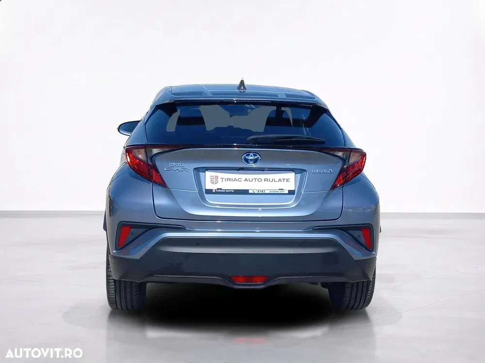 Toyota C-HR — imagine 5