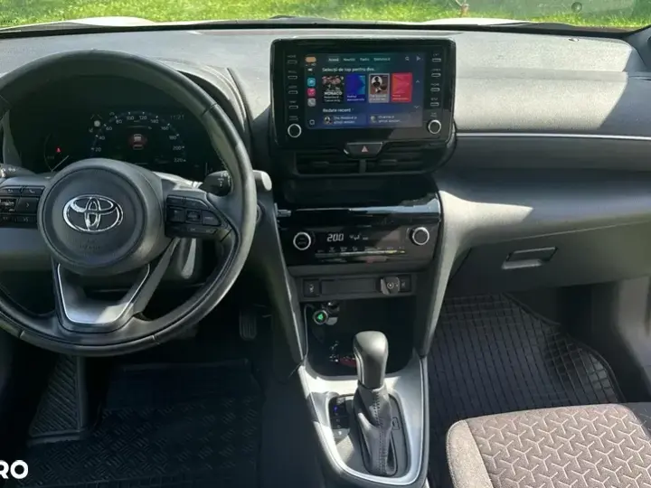 Toyota Yaris Cross 1.5 VVT-i HSD 116 4x2 HEV Dynamic