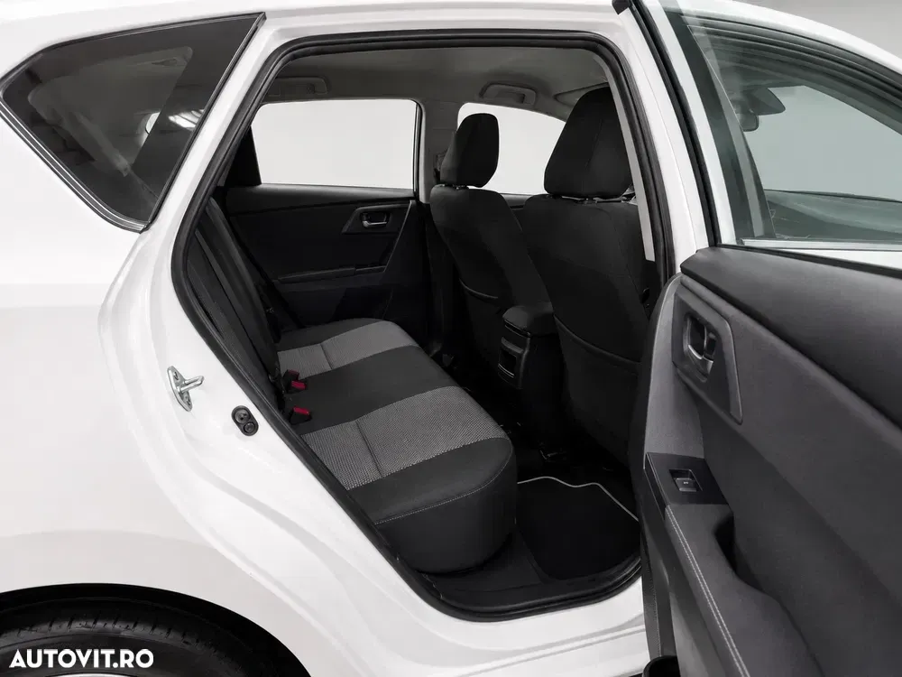 Toyota Auris II 1.4 D-4D Luna — imagine 6