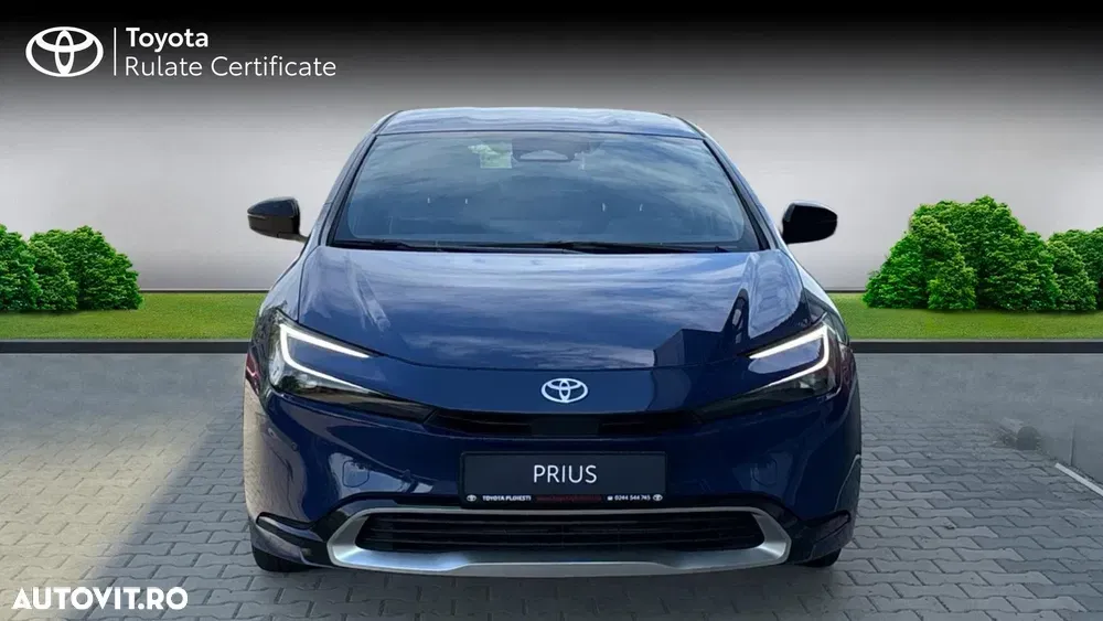Toyota Prius V — imagine 5