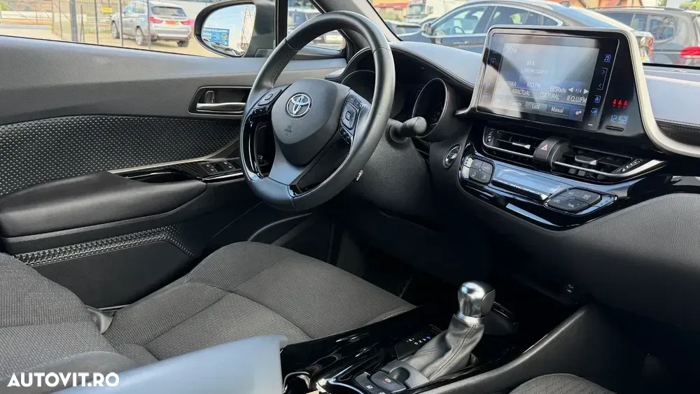Toyota C-HR 1.2 Turbo 4x4 CVT C-ult LED — imagine 5