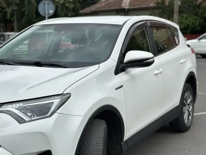 Toyota RAV4 IV 2.5 VVT-i 4x2 Executive