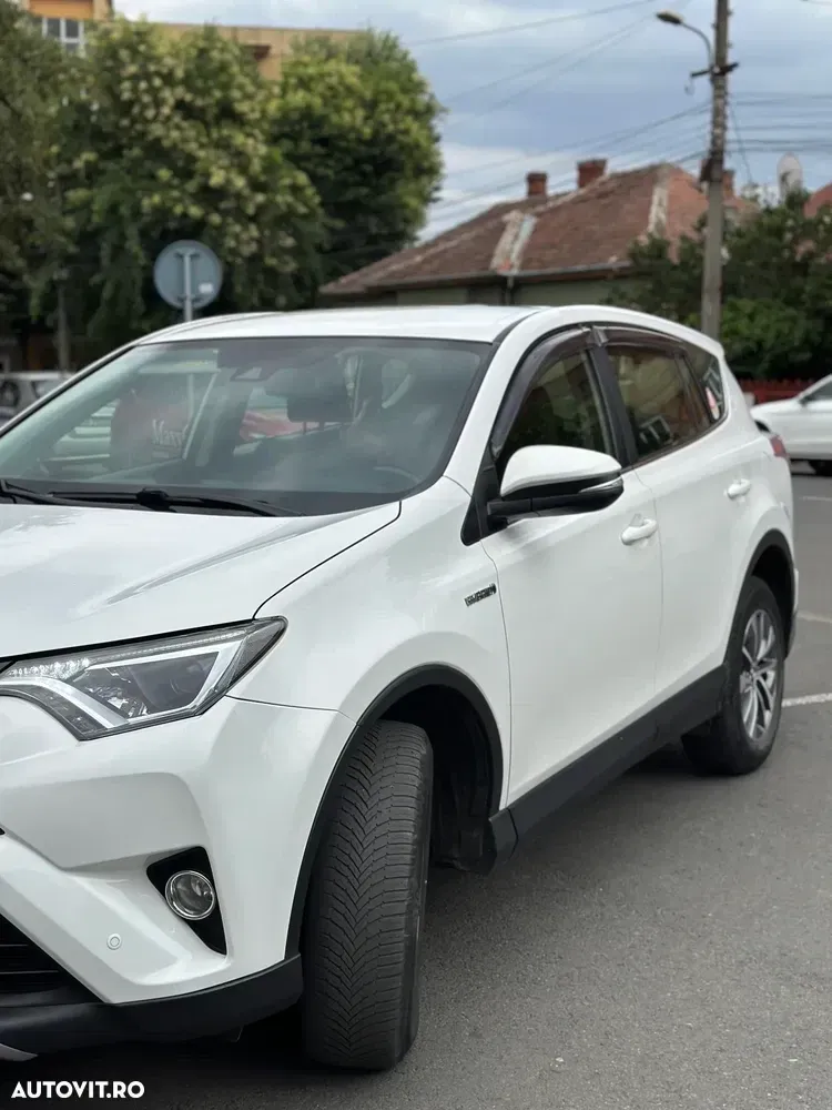 Toyota RAV4 IV 2.5 VVT-i 4x2 Executive — imagine 4