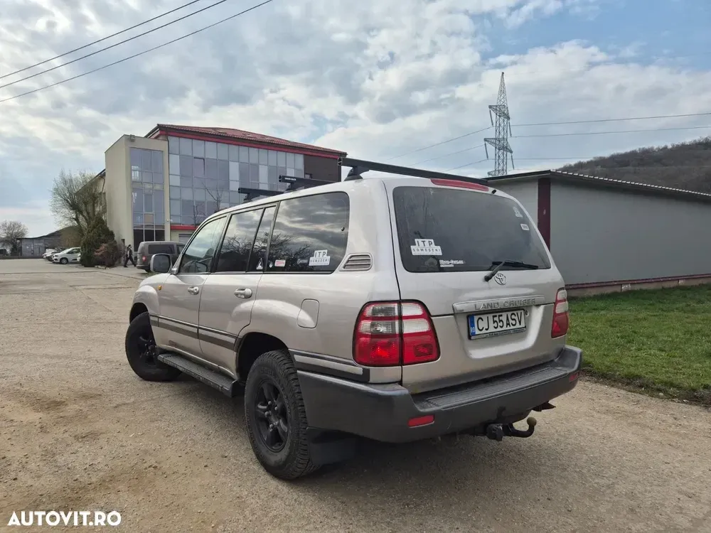 Toyota Land Cruiser 3.0 TD-4D Aut VIP — imagine 3
