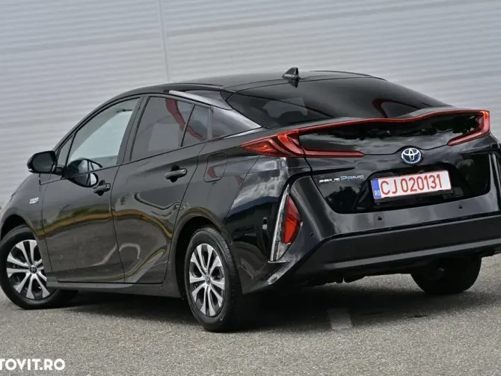 Toyota Prius V Hybrid Executive