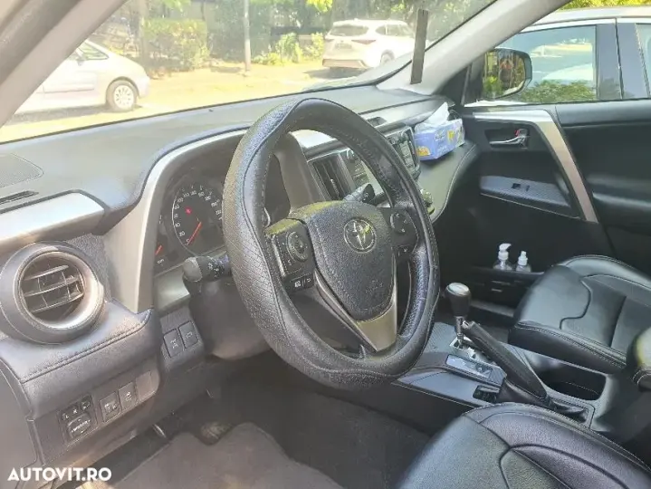 Toyota RAV4 IV 2.2 D-4CAT 4WD Aut Executive