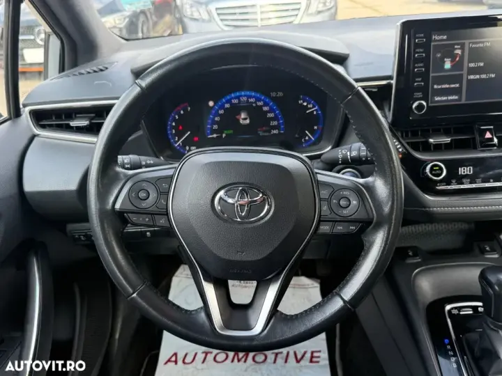 Toyota Corolla 1.8 HSD Dynamic