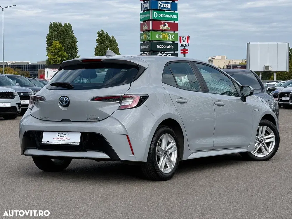 Toyota Corolla 1.8 HSD Dynamic — imagine 5