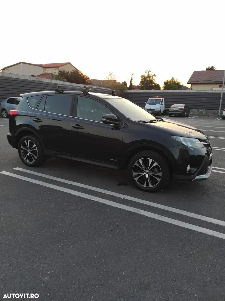 Toyota RAV4 IV 2.0 D-4D 4WD Comfort — imagine 3