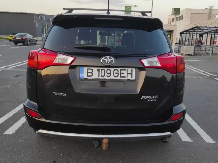 Toyota RAV4 IV 2.0 D-4D 4WD Comfort
