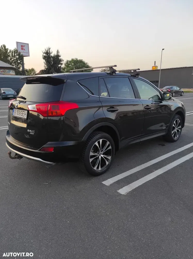 Toyota RAV4 IV 2.0 D-4D 4WD Comfort — imagine 5