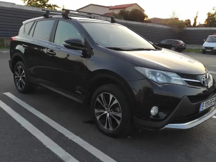 Toyota RAV4 IV 2.0 D-4D 4WD Comfort