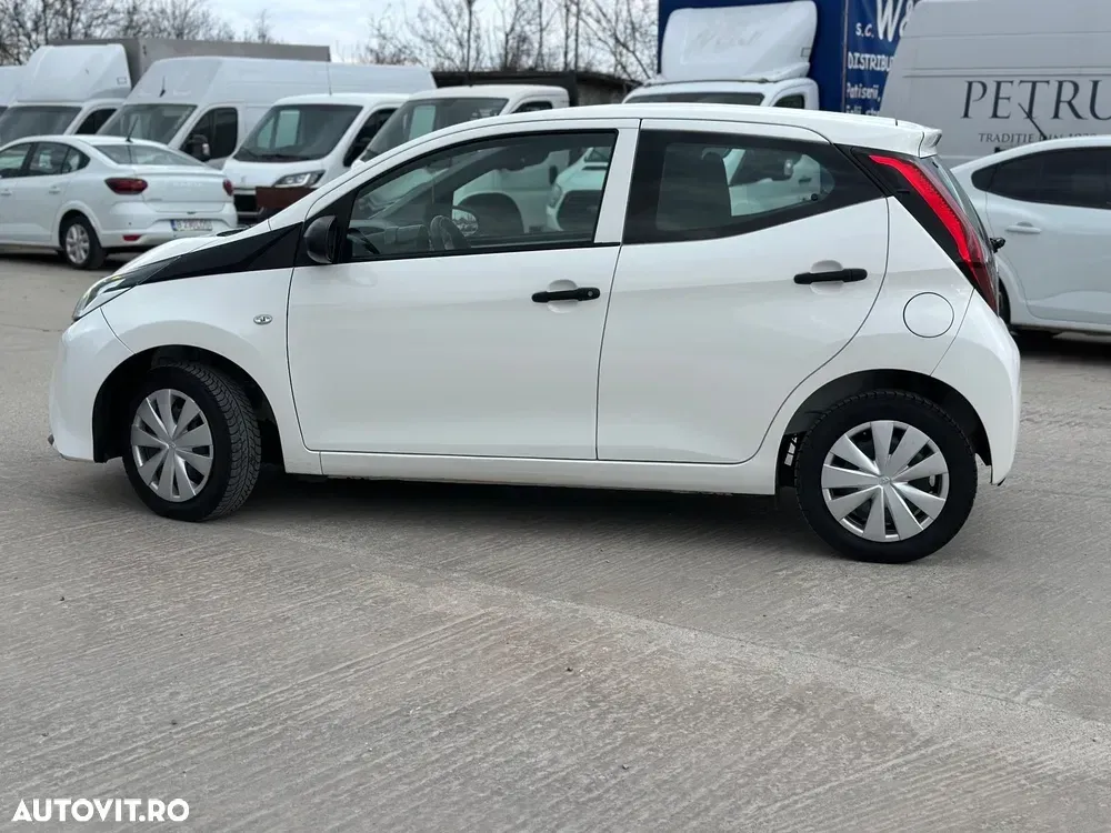Toyota Aygo II 1.0 VVY-I 5 usi X-play — imagine 4