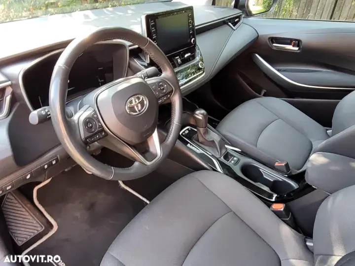 Toyota Corolla XII 1.8 HSD Dynamic