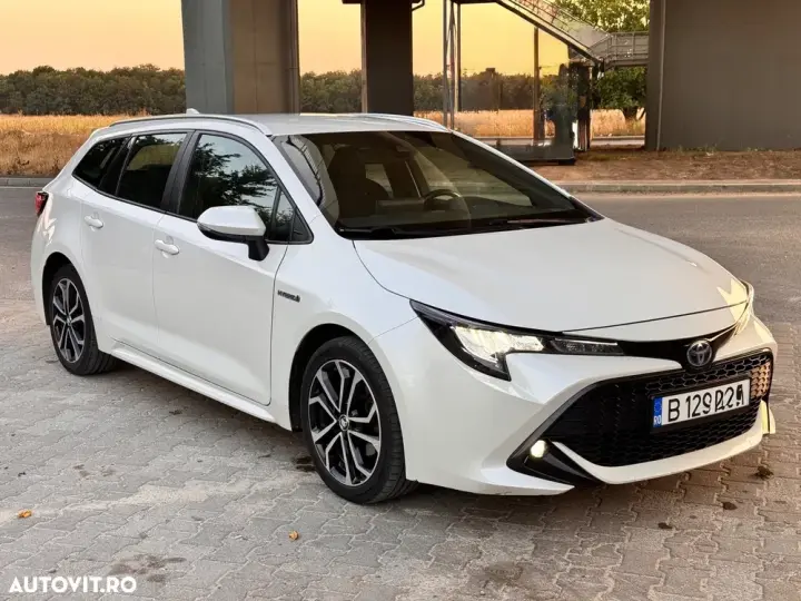 Toyota Corolla 1.8 HSD Dynamic