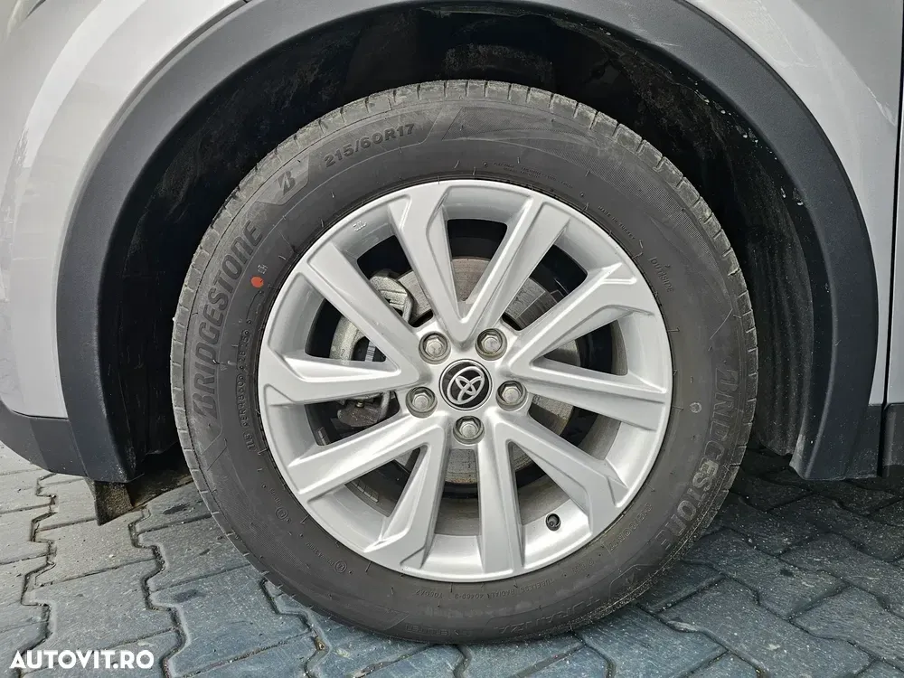 Toyota C-HR — imagine 4