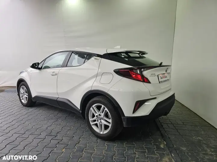 Toyota C-HR 1.8 HSD 122 CP 4x2 CVT C-enter
