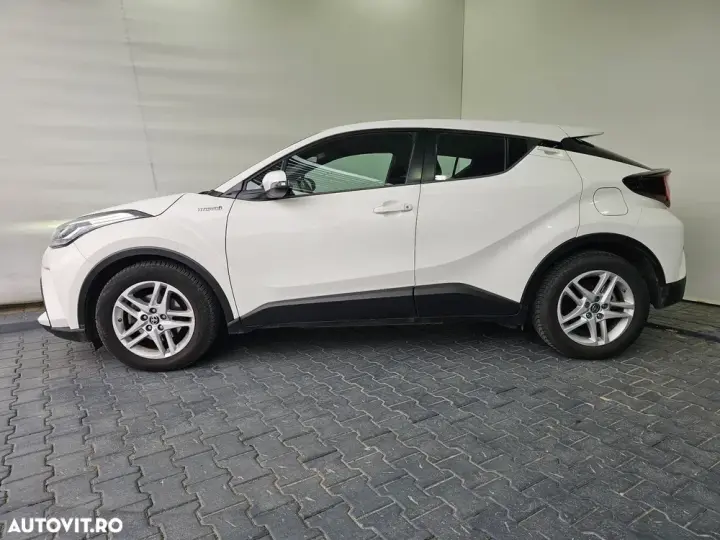 Toyota C-HR 1.8 HSD 122 CP 4x2 CVT C-enter