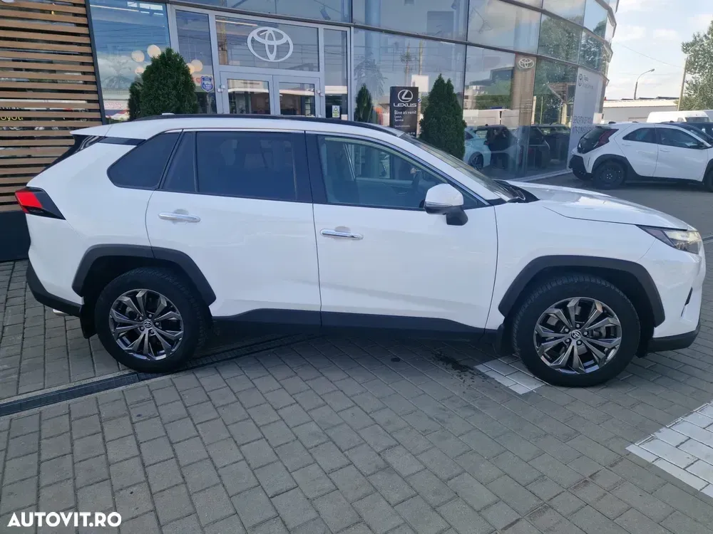 Toyota RAV4 2.5 VVT-iE 4x4 Dynamic — imagine 4