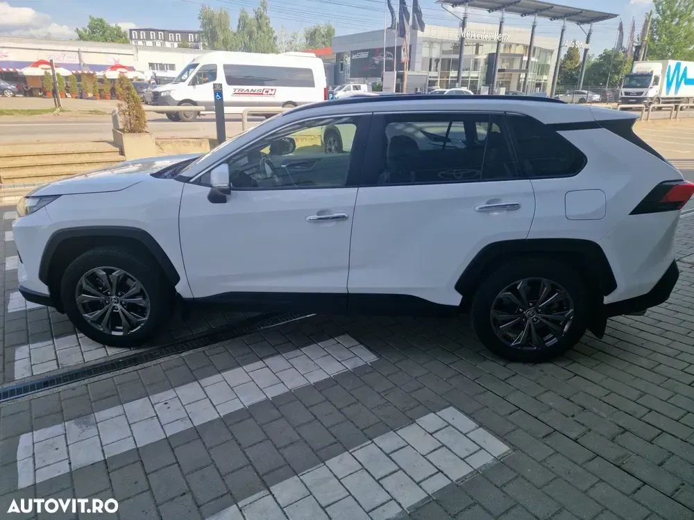 Toyota RAV4 2.5 VVT-iE 4x4 Dynamic — imagine 5